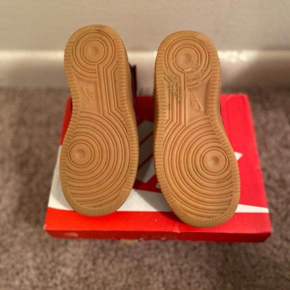 Air Force 1 - Picture 4 of 4